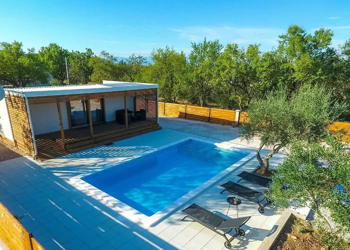 My Dalmatia - Relax With Private Pool Sveti Filip i Jakov