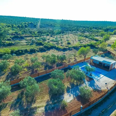 Дом отдыха My Dalmatia - Relax With Private Pool Свети-Филип-и-Яков